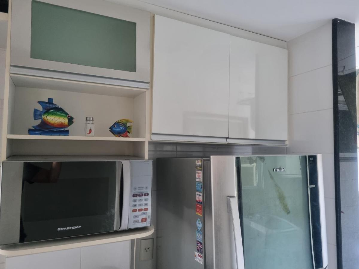 Apartamento FRENTE PARA 0 MAR - PÉ NA AREIA - 3 SUITES - AR CONDICIONADO 2 - VAGAS 2 - FINAMENTE DECORADO - PRAIA DO MORRO-INTERNET -WI-FI -TV COM SERVIÇOS DE DISNEY PLUS - NETFLIX -HBO MAX -STAR MAX - JOGOS AMAZON FIRE STICK - ALEXIA Guarapari Exterior foto